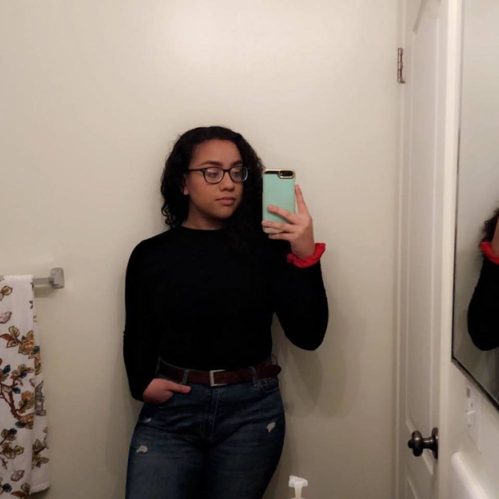 Meet your Posher, Isabel